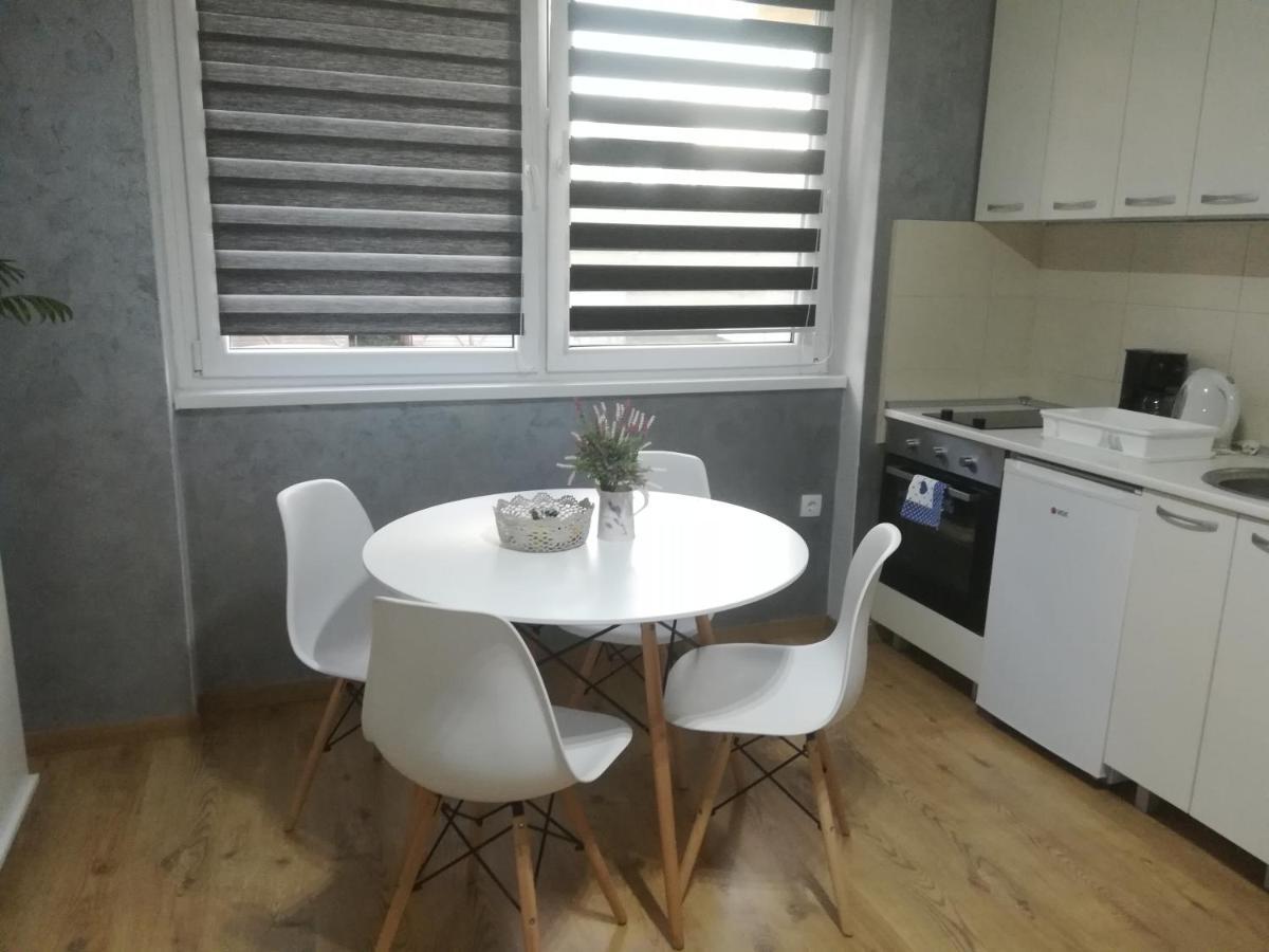 Apartment Marija Sremska Mitrovica Extérieur photo